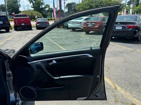 Used 2004 Acura TL FWD image 12