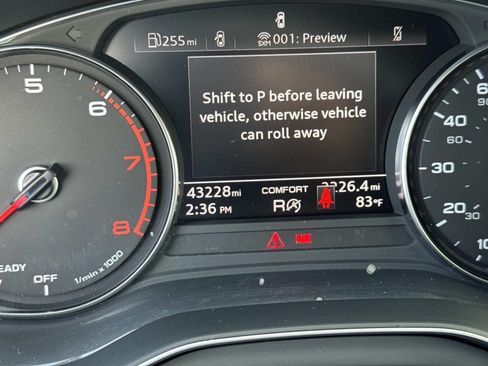 Used 2023 Audi Q5 2.0T Premium w/ Convenience Package AWD/4WD image 26
