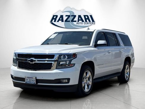 Used 2016 Chevrolet Suburban LT w/ Luxury Package RWD image 7