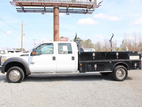 Used 2016 Ford F450 XL w/ Power Equipment Group RWD image 2
