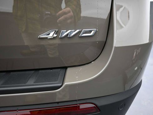 New 2026 Ford Explorer ST-Line w/ ST-Line Street Pack image 21