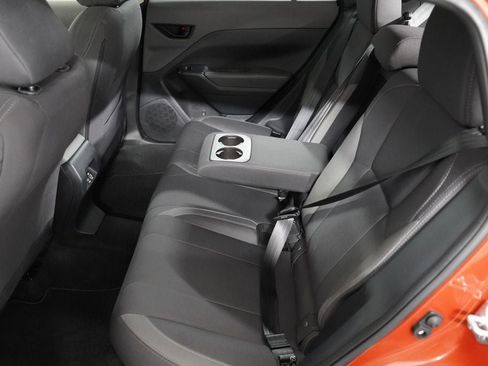 Used 2025 Subaru Crosstrek 2.5i Premium AWD/4WD image 20