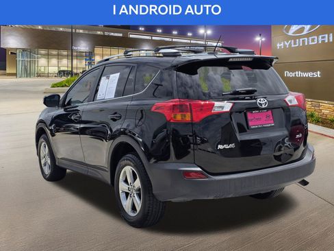 Used 2015 Toyota RAV4 XLE FWD image 9