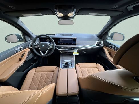 New 2026 BMW X5 xDrive50e w/ Premium Package image 25