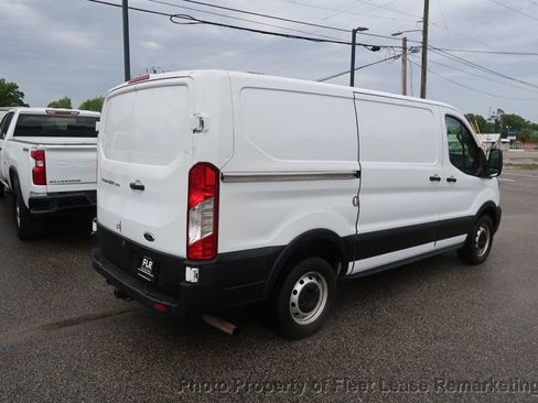 Used 2020 Ford Transit 250 Low Roof RWD image 5