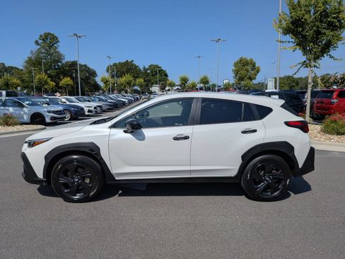 Used 2024 Subaru Crosstrek 2.0i AWD/4WD image 6