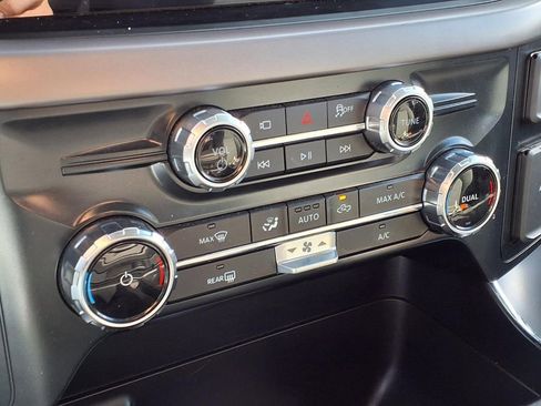 Used 2025 Ford F150 XLT w/ Equipment Group 301A Standard image 13