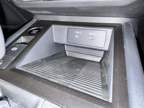 New 2026 Nissan Kicks S image 17