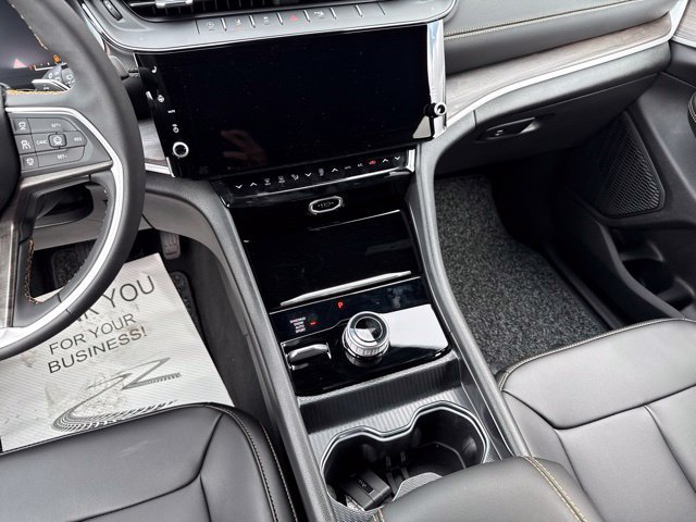 New 2026 Jeep Grand Cherokee Limited AWD/4WD image 8