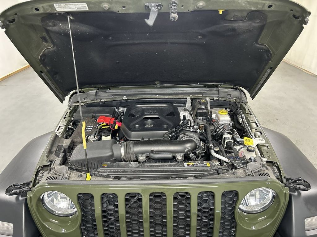 Used 2024 Jeep Wrangler Unlimited Sport AWD/4WD image 23