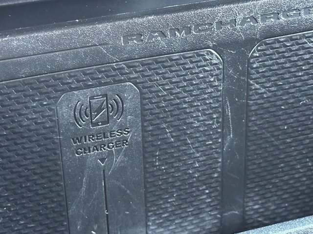 Used 2025 RAM 1500 Laramie AWD/4WD image 24