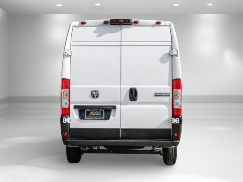 Used 2023 RAM ProMaster 2500 FWD image 7
