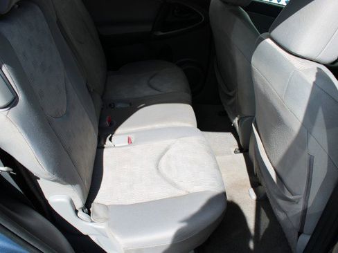 Used 2012 Toyota RAV4 FWD w/ Value Pkg image 28