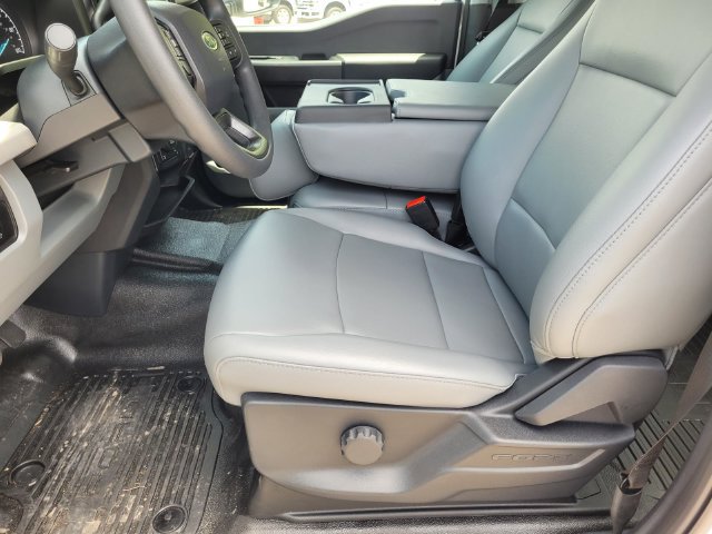 New 2026 Ford F250 XL w/ FX4 Off-Road Package AWD/4WD image 8