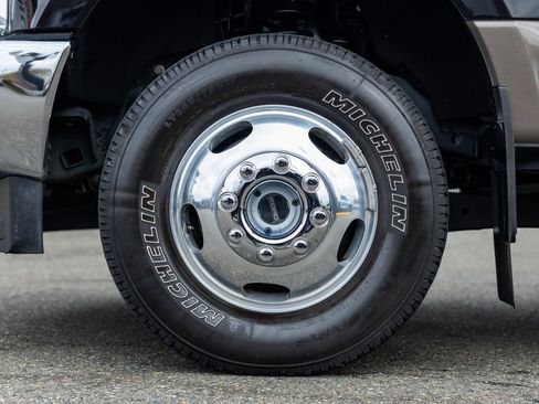 Used 2019 Ford F350 King Ranch w/ King Ranch Ultimate Package image 10