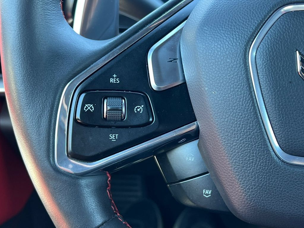 Used 2020 Chevrolet Corvette Stingray Preferred Cpe w/ 2LT Preferred Equipment Group RWD image 22