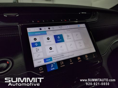 New 2025 Jeep Grand Cherokee Limited image 49