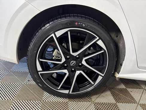 Used 2024 Nissan Sentra SR image 30