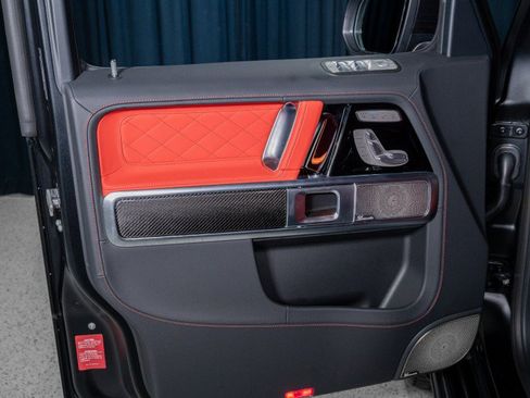 New 2026 Mercedes-Benz G 63 AMG 4MATIC image 12