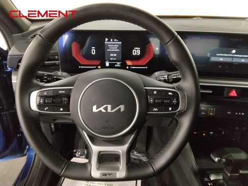 Used 2025 Kia K5 GT-Line image 12