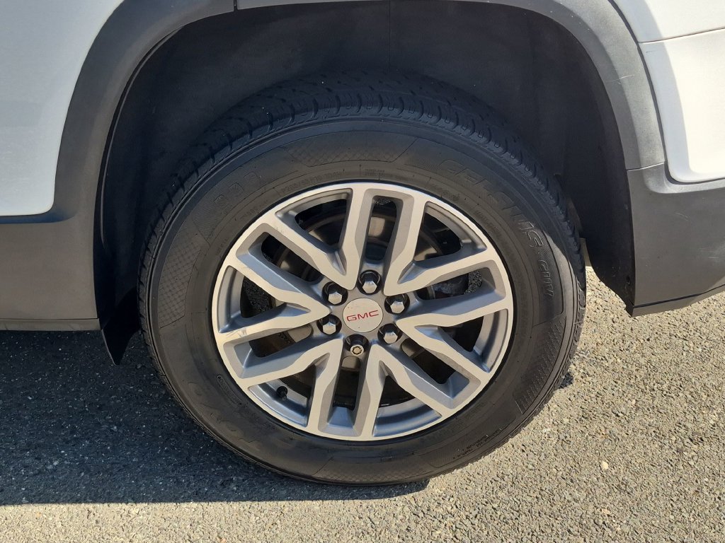 Certified 2017 GMC Acadia SLE AWD/4WD image 27