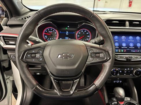 Used 2022 Chevrolet TrailBlazer RS w/ Sun and Liftgate Package image 31