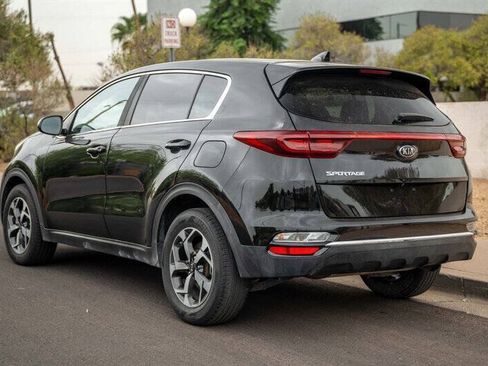 Used 2021 Kia Sportage LX FWD image 3