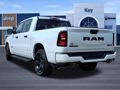 New 2026 RAM 1500 Big Horn AWD/4WD image 4