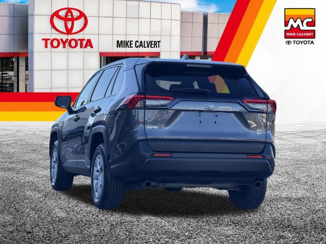 Certified 2025 Toyota RAV4 LE AWD/4WD image 6