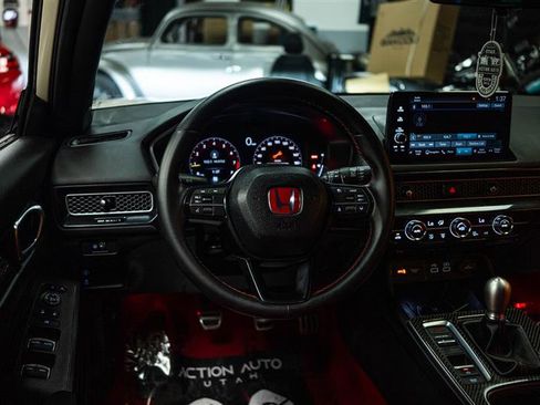 Used 2025 Honda Civic Type R image 14