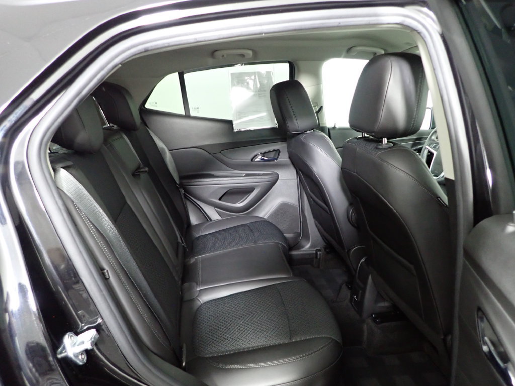 Used 2022 Buick Encore Preferred w/ Safety Package AWD/4WD image 32