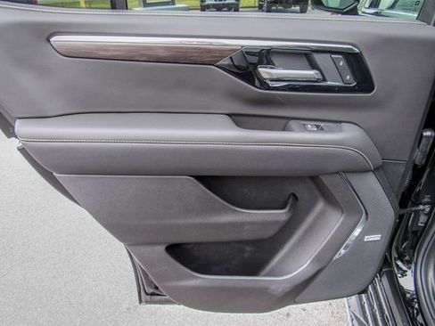 New 2026 Chevrolet Tahoe Premier image 16