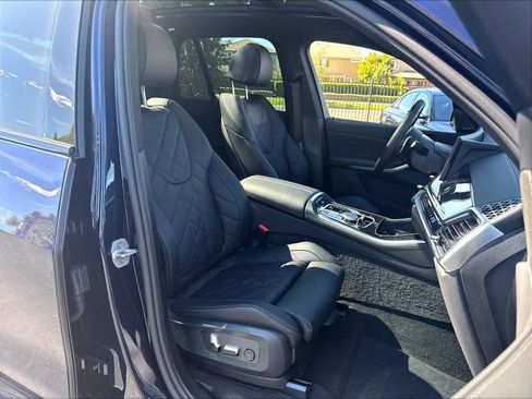 Used 2026 BMW X5 xDrive40i w/ M Sport Package AWD/4WD image 30