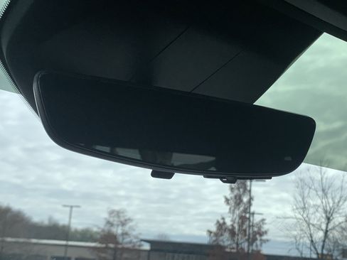 Used 2021 Cadillac Escalade Premium Luxury w/ Driver Assist Tech Package image 27