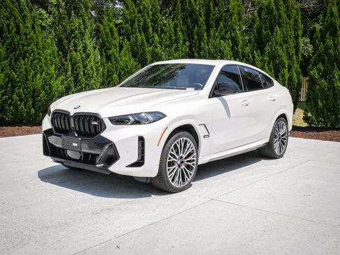 Used 2024 BMW X6 M60i AWD/4WD image 5