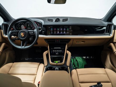 New 2026 Porsche Cayenne E-Hybrid AWD/4WD image 24