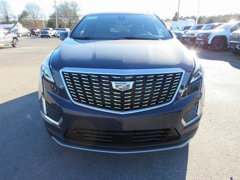 Certified 2025 Cadillac XT5 Premium Luxury w/ LPO, Bronce Accent Package image 5