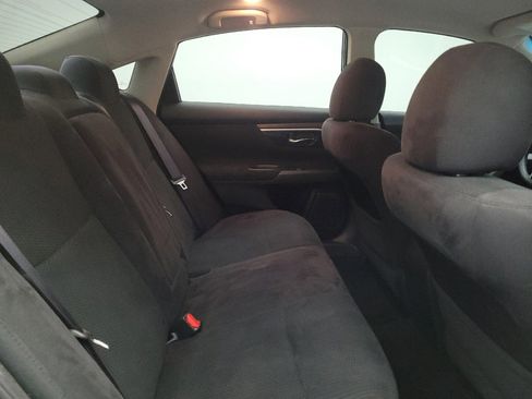 Used 2014 Nissan Altima 2.5 S w/ Display Audio Package FWD image 19
