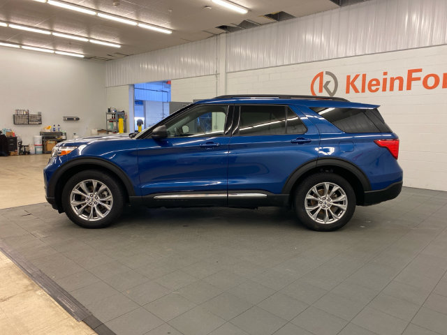 Used 2021 Ford Explorer XLT w/ Equipment Group 202A AWD/4WD image 4