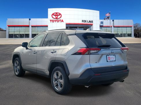 Used 2024 Toyota RAV4 XLE image 3