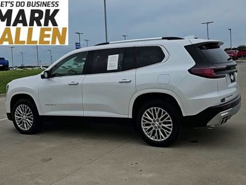 Used 2025 GMC Acadia Denali AWD/4WD image 6