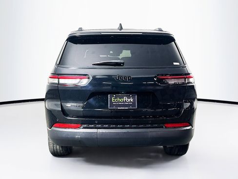 Used 2023 Jeep Grand Cherokee L Laredo AWD/4WD image 7