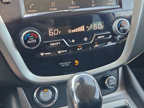 Used 2023 Nissan Murano SV FWD image 18