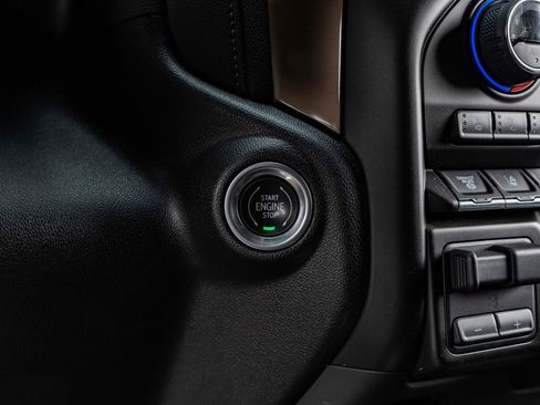 Used 2023 Chevrolet Silverado 3500 High Country w/ Z71 Off-Road Package image 23