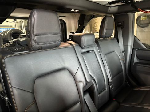 Used 2024 Ford Bronco Badlands AWD/4WD image 31