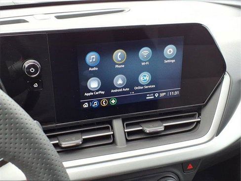 New 2026 Chevrolet Trax RS image 18