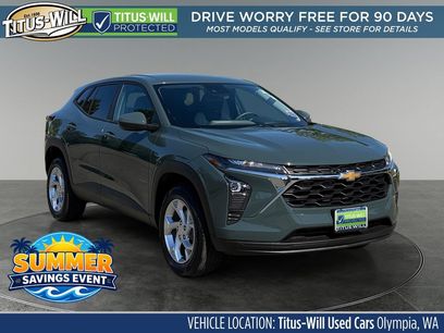 Used 2025 Chevrolet Trax LS w/ LS Convenience Package
