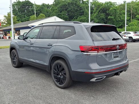 New 2026 Volkswagen Atlas SE AWD/4WD image 4