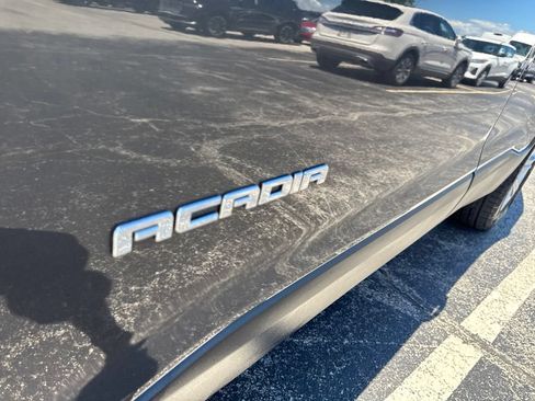 Used 2019 GMC Acadia SLE FWD image 45