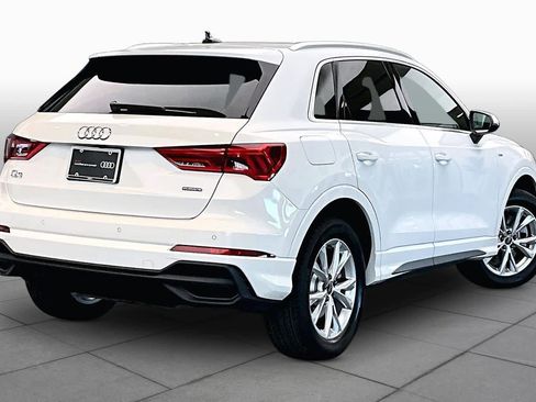 Certified 2023 Audi Q3 2.0T Premium w/ Convenience Package image 13